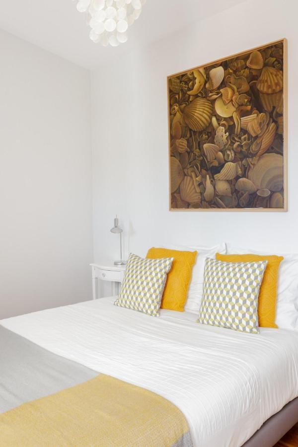 Amazing Rooftop Terrace With River And Historic City View 4 Bedrooms 4 Bathrooms Ac 19Th Century Building Chiado 리스본 외부 사진