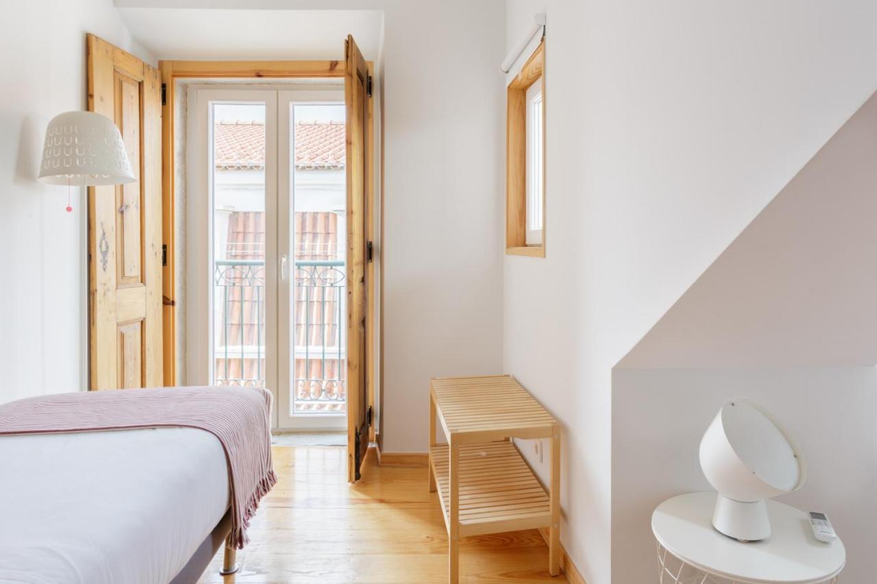 Amazing Rooftop Terrace With River And Historic City View 4 Bedrooms 4 Bathrooms Ac 19Th Century Building Chiado 리스본 외부 사진