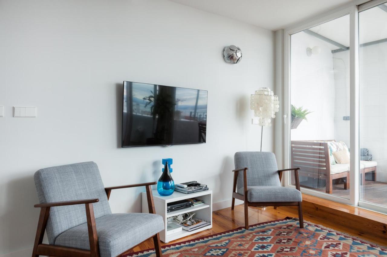 Amazing Rooftop Terrace With River And Historic City View 4 Bedrooms 4 Bathrooms Ac 19Th Century Building Chiado 리스본 외부 사진
