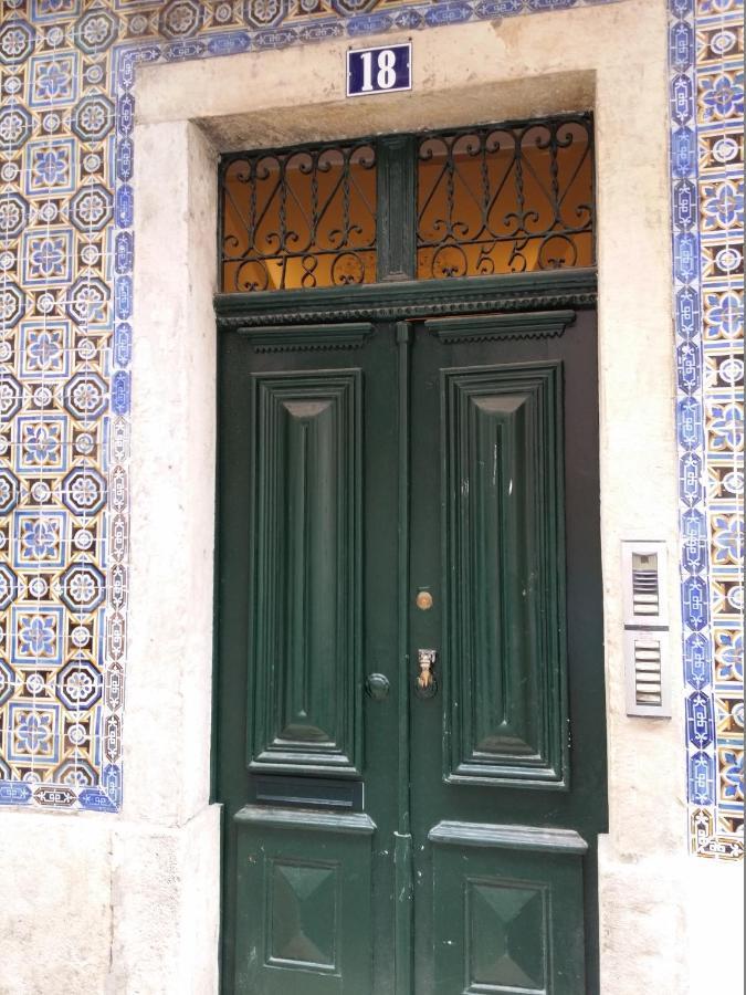 Amazing Rooftop Terrace With River And Historic City View 4 Bedrooms 4 Bathrooms Ac 19Th Century Building Chiado 리스본 외부 사진