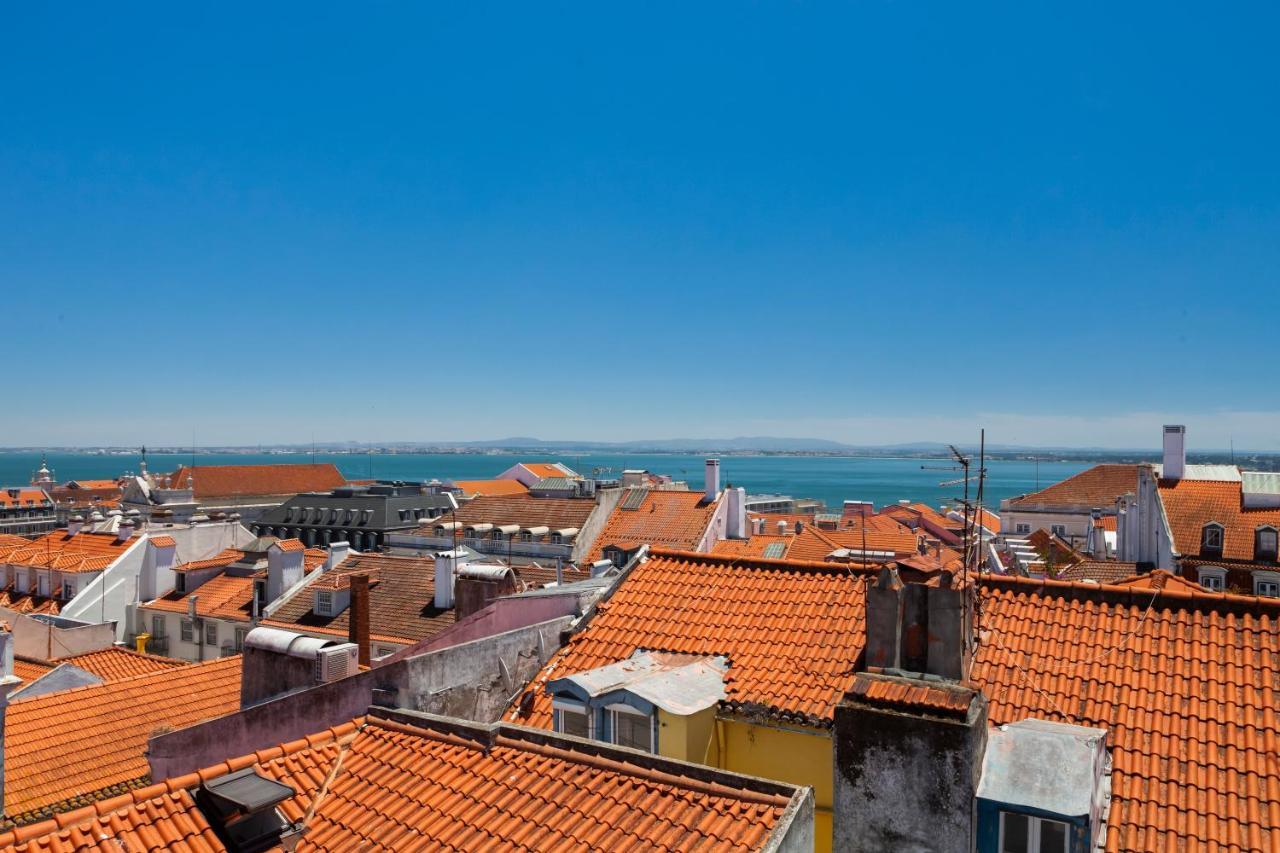 Amazing Rooftop Terrace With River And Historic City View 4 Bedrooms 4 Bathrooms Ac 19Th Century Building Chiado 리스본 외부 사진