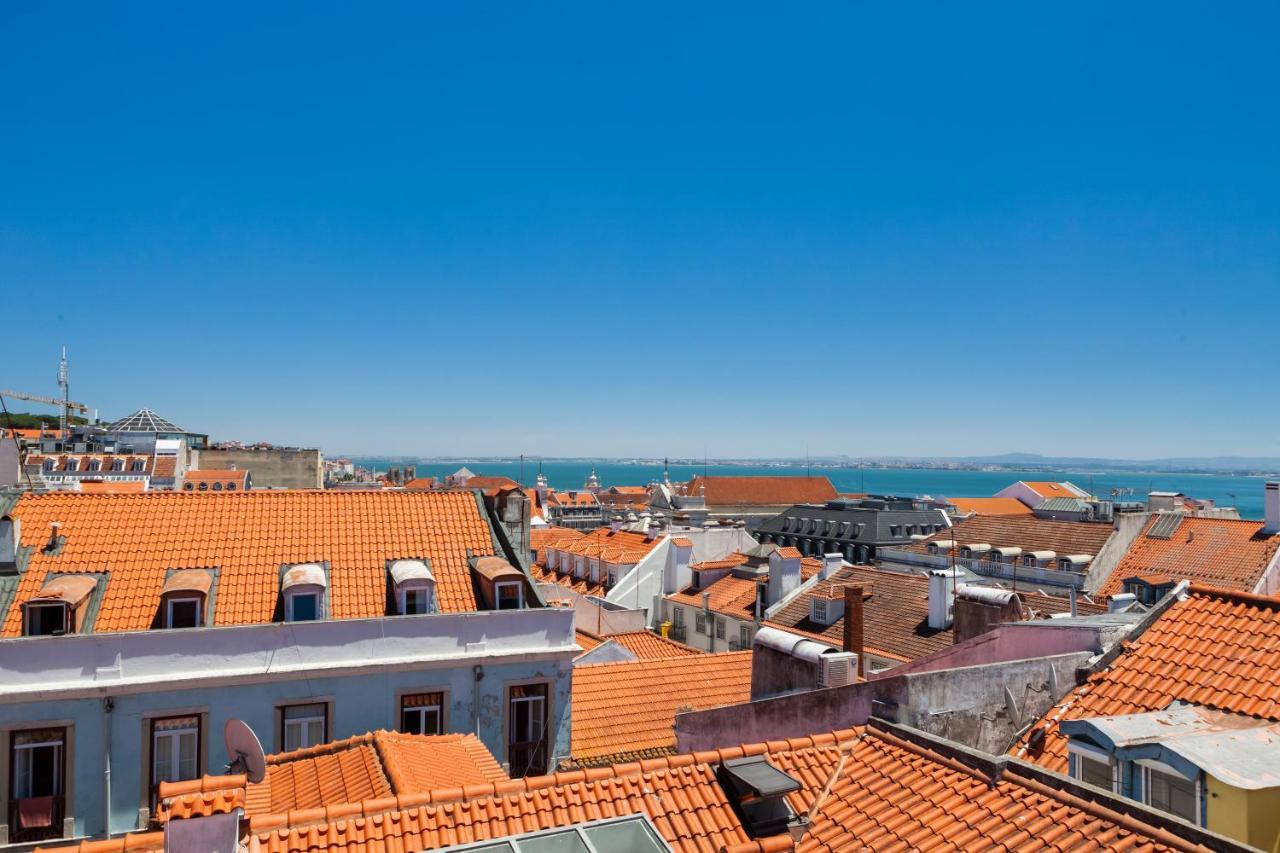 Amazing Rooftop Terrace With River And Historic City View 4 Bedrooms 4 Bathrooms Ac 19Th Century Building Chiado 리스본 외부 사진